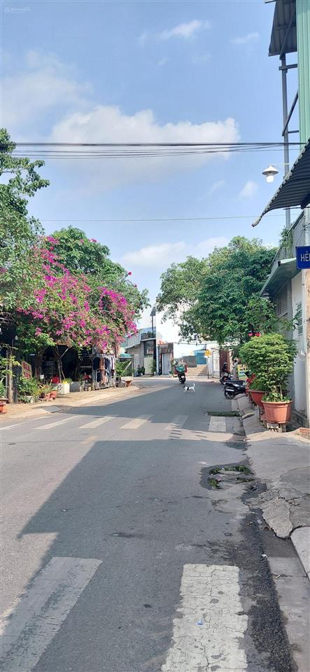 Nhà linh xuân gần chợ 75m2chỉ 3.8tỷ diện tích 75m2 rộng rãi thoải mái nhà ở l