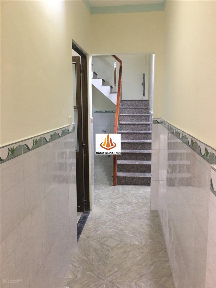 Chính chủ gởi bán nhà linh xuân 2tầng sát đs 8 nhà 50m2 hẻm xe hơi vị trí đẹp giá 3.6tỷ còn