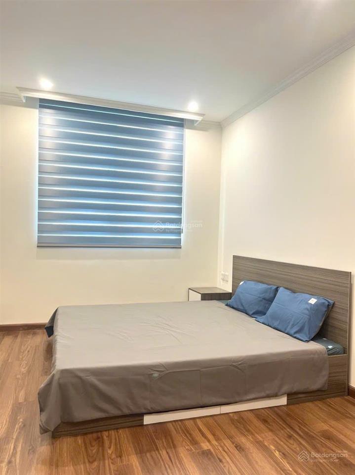 1 căn duy nhất! chính chủ cần bán sớm căn 82m 3pn tầng đẹp giá tham khảo tốt trong khu vực