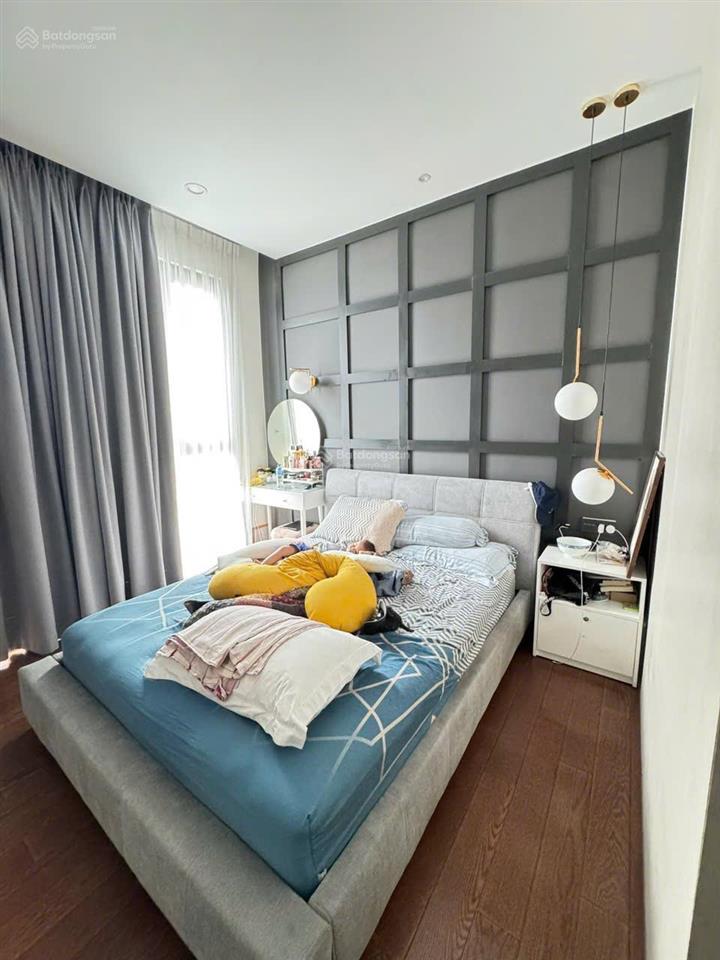 2pn lầu cao d'edge thảo điền, view sông, nội thất cơ bản, 12,1 tỷ