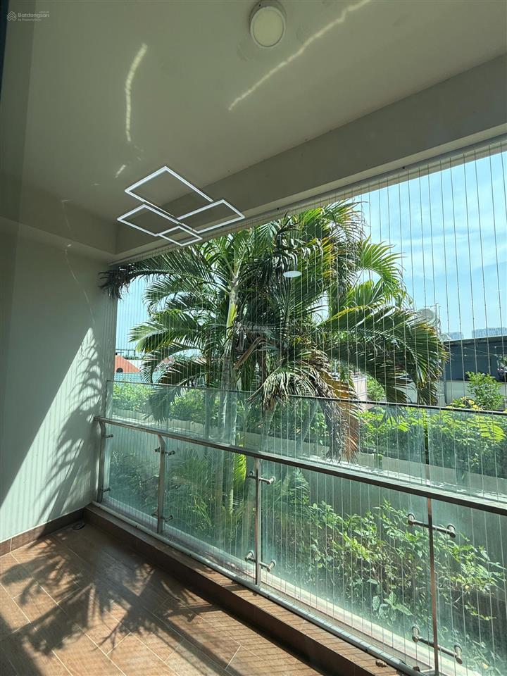 Bán gấp căn 3pn d'edge, 144m2, 17 tỷ, thang máy riêng vào tận căn hộ, cam kết rẻ nhất tt