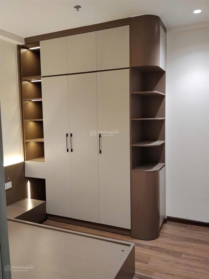 Mua nhà tặng nội thất 200tr, giá chỉ 4,6 tỷ cho căn 68m view mặt tiền bbđ
