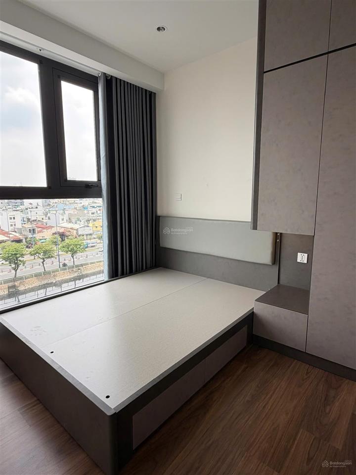 Bán gấp 68m2 bếp thiên nhiên 4,6 tỷ, full nội thất, view quận 1 siêu hiếm