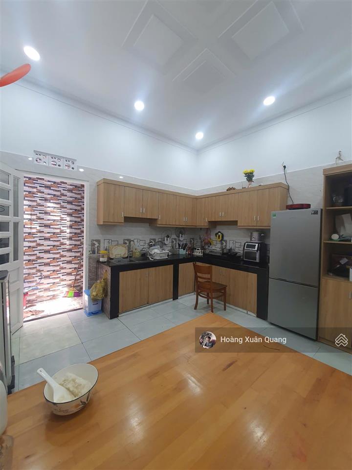 Nhà 2 tầng 84m2, 5pn, đường xe hơi trần thị hè