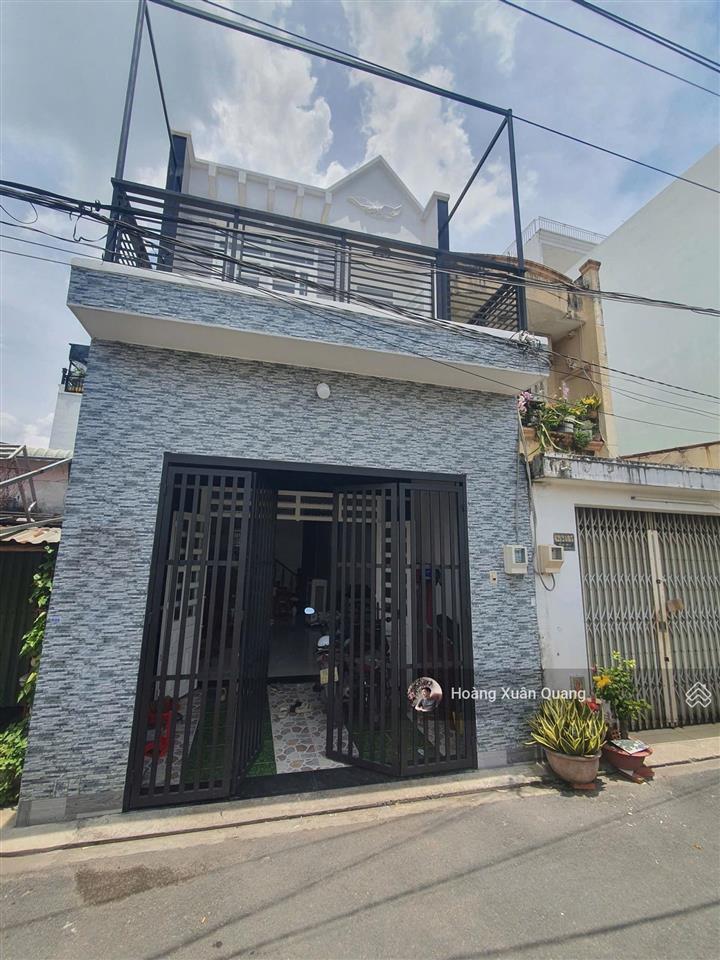 Nhà 2 tầng 84m2, 5pn, đường xe hơi trần thị hè