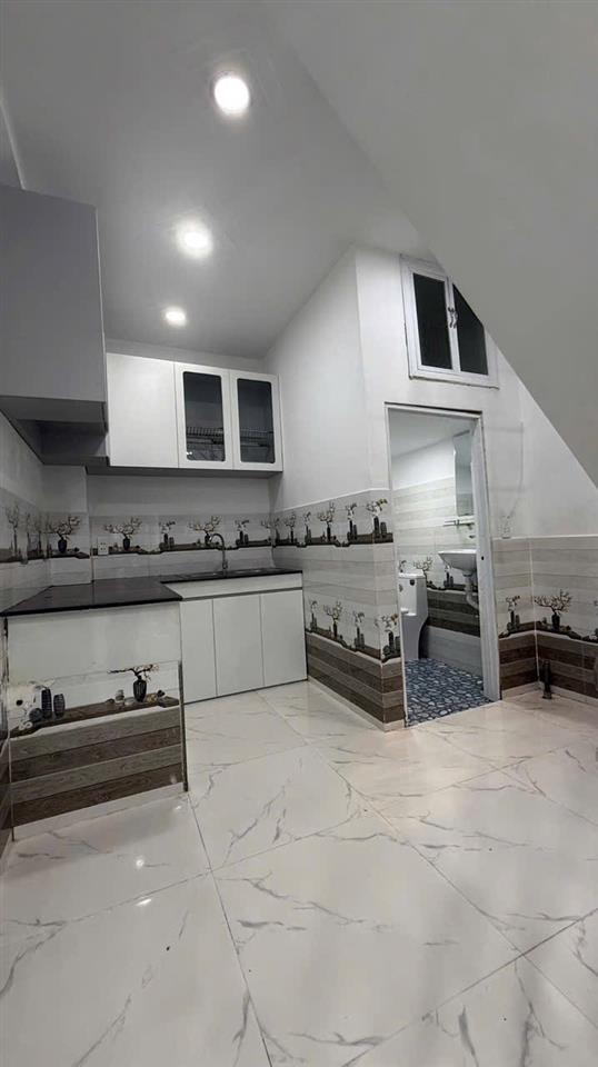 2 tỷ 490  nhà shr 2pn hiệp thành q12  vay ngân hàng thoải mái