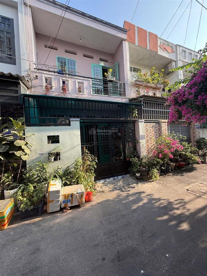 Rẻ nhất quận 12  ngang 4,5  hẻm xe hơi 5m  nhà shr trần thị năm