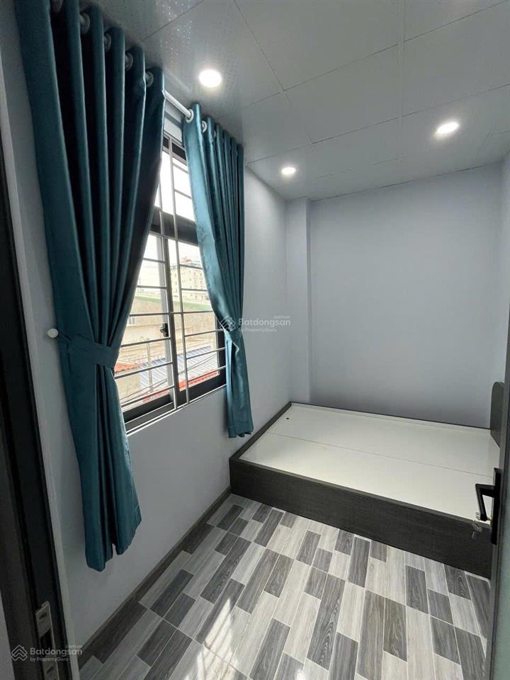 Căn góc 2 mặt tiền 5 tầng  xe hơi đỗ cửa  trung mỹ tây  dòng tiền 350tr/năm