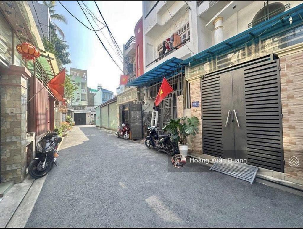Chỉ 5,05 tỷ hiếm! nhà 3 tầng 4pn thới an 20, đường nhựa 5m xe hơi tránh khu nhà giàu