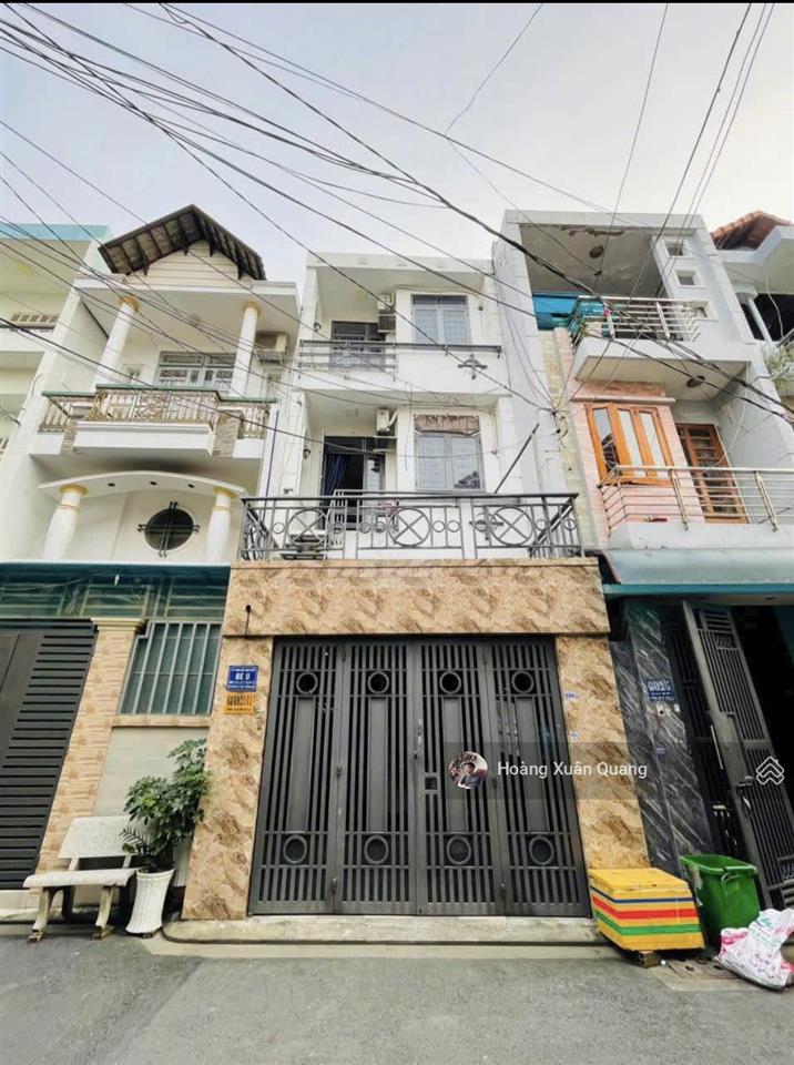 Chỉ 5,05 tỷ hiếm! nhà 3 tầng 4pn thới an 20, đường nhựa 5m xe hơi tránh khu nhà giàu