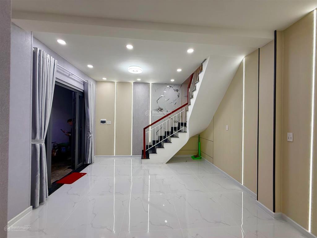 2,98 tỷ  nhà mới shr  hiệp thành 17