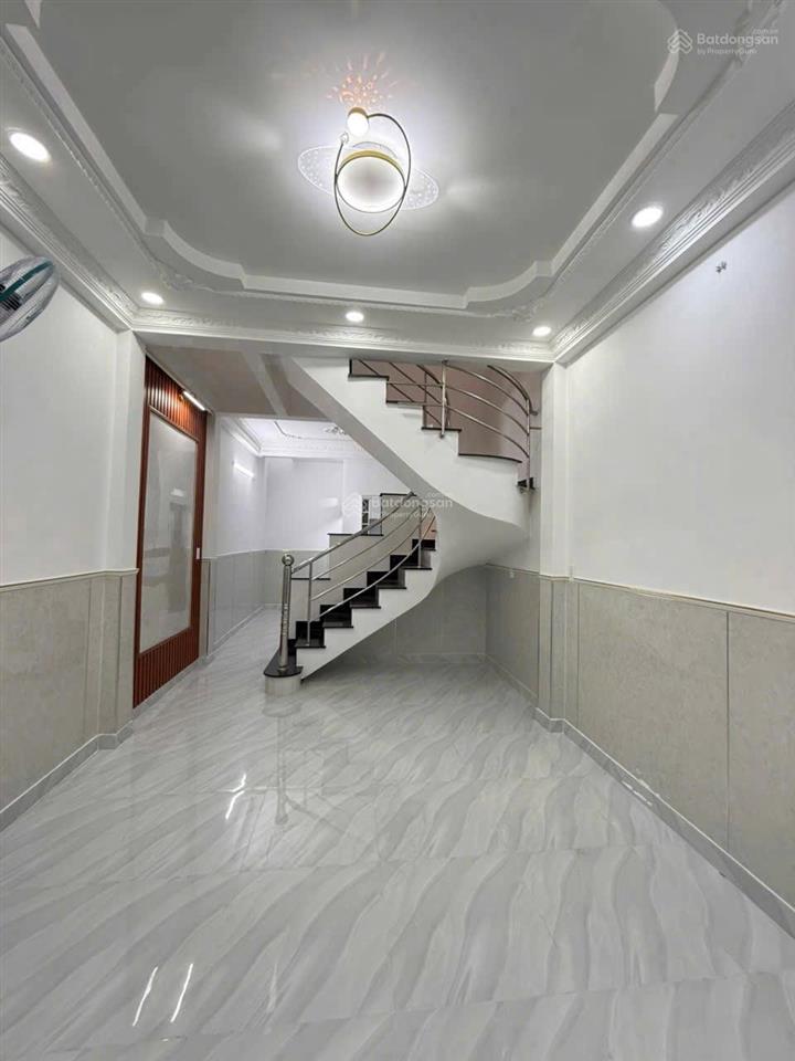 3 tỷ 750  nhà shr 36m2  1/ nguyễn thị căn  tân thới hiệp