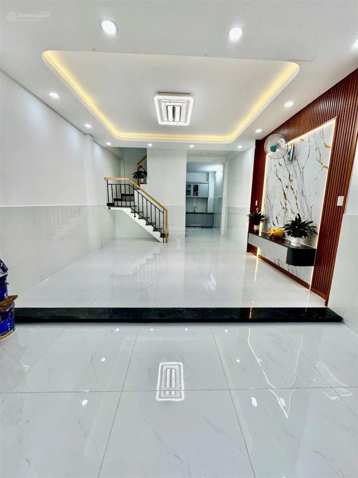 2,839 tỷ  nhà shr ngang 4,5m  hẻm xe hơi  lê văn khương, q12