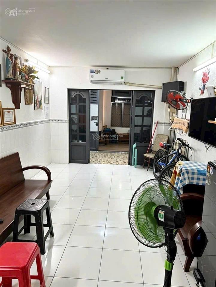 Giảm 200tr còn 2.58 tỷ nhà 2 tầng shr hẻm xe hơi thông trung mỹ tây, quận 12