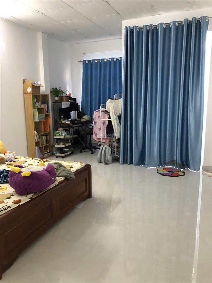 3,4 tỷ  nhà 3 tầng  mặt tiền shr  xe hơi tránh nhau  ht45