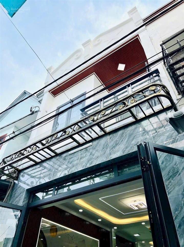 Nhà mới full nội thất  hẻm xe hơi  tch  hiệp thành city, q12