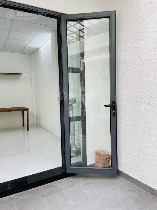 Cách mạng tháng 8  3 tháng 2, q10, hẻm 6m thông gần ngã 6 công trường dân chủ, 62m2, giá 8,6 tỷ