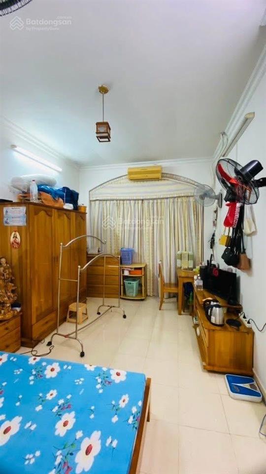 Bán nhà đường hùng vương quận 10, hẻm xe hơi 6m  ngang 3,5m  dài 12m, 2tầng btct  giá chỉ 7,9tỷ