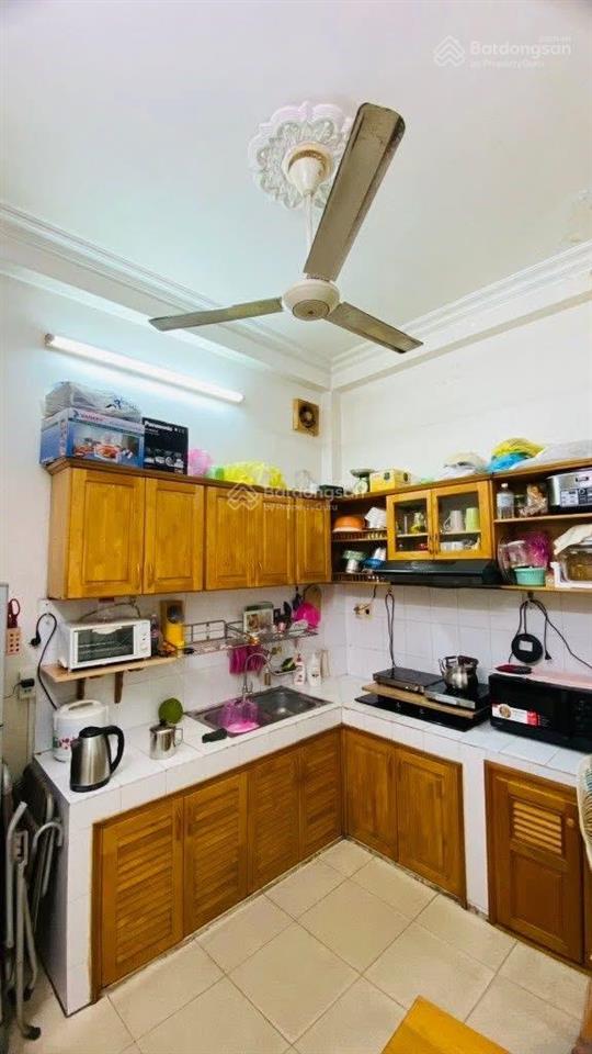Bán nhà đường hùng vương quận 10, hẻm xe hơi 6m  ngang 3,5m  dài 12m, 2tầng btct  giá chỉ 7,9tỷ