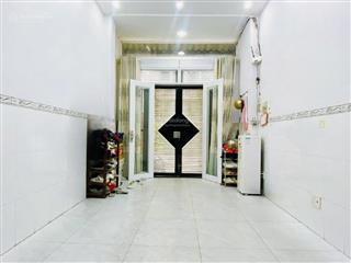 Trung tâm quận 10 đường lê hồng phong  hxh gần mặt tiên 4 tầng  5pn  hoàn công đủ giá 9,18 tỷ