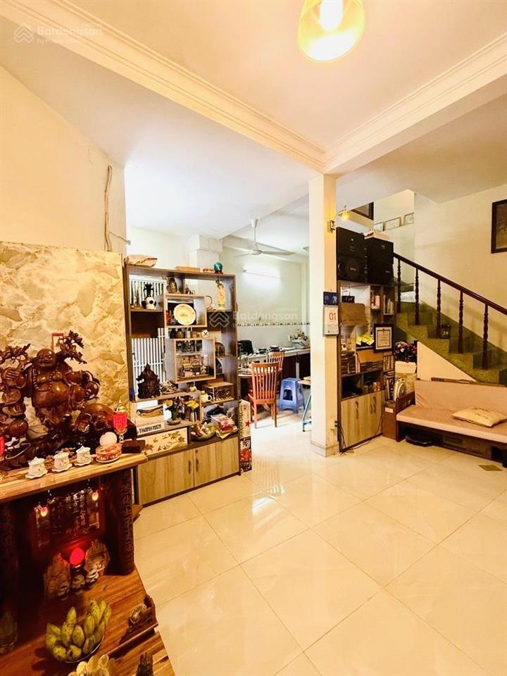 Bán nhà mặt phố đường 3tháng2 quận 10  vị trí kinh doanh cực đẹp  ngang 6,2m  2 tầng  16,8 tỷ