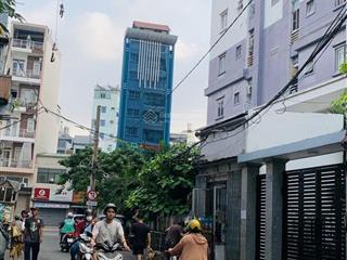 Bán nhà quận3 đường cách mạng tháng 8 trung tâm xe hơi sát cửa dt(4,3x15) 2 tầng giá chỉ 7,3 tỷ