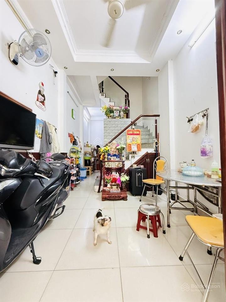 Bán nhà đường điện biên phủ quận10 hẻm 3m an ninh thông 3/2điện biên phủ4 tầng 4pn chỉ 5,9 tỷ.