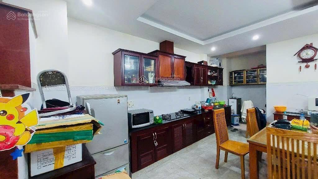 Bán nhà 1/đường cao thắng,phường bàn cờ quận 3 hxh thông  dòng tiền 50m2 5tầng giá chỉ 11,5 tỷ