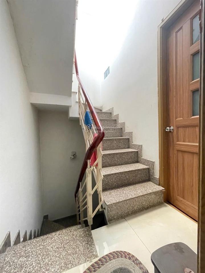 Bán nhà p8, quận 10, nguyễn tiểu la thông bà hạt, nguyễn tri phương. dt 34m2  4 tầng  giá 5,1 tỷ