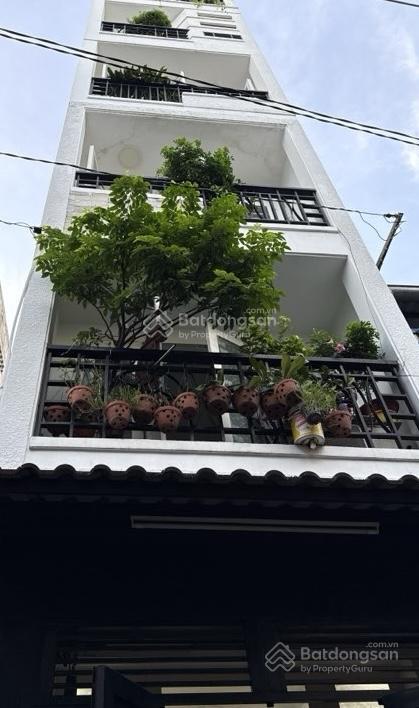 Bán nhà đường 3tháng2 quận 10  hxh thông thẳng 1 trục, vị trí trung tâm  5 tầng btct  giá 7,5 tỷ