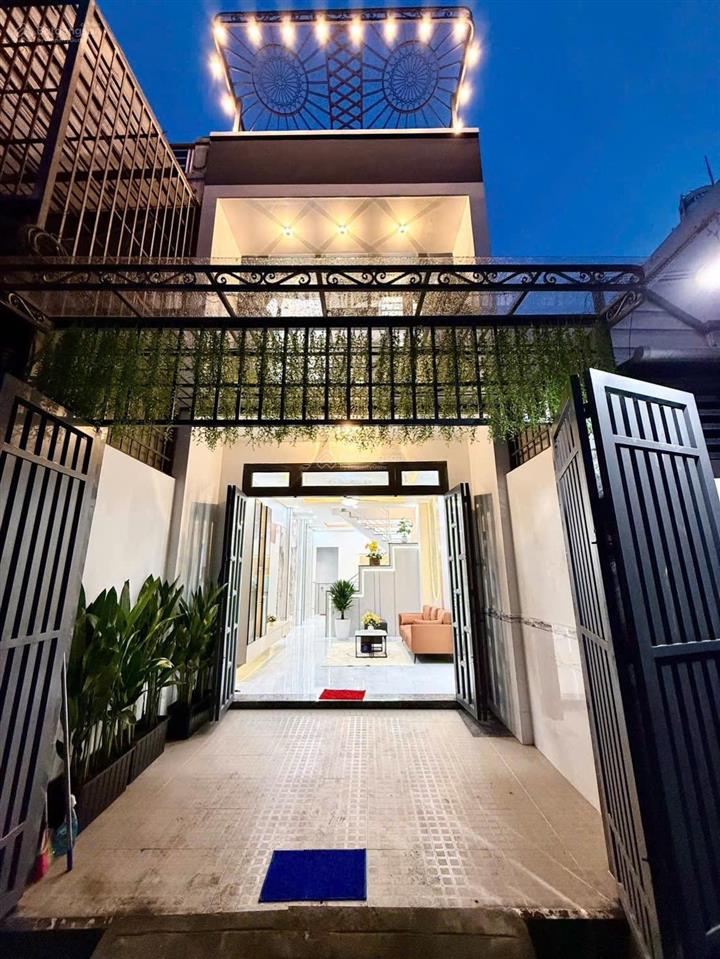 Bán nhà cho ai cần khu vực này