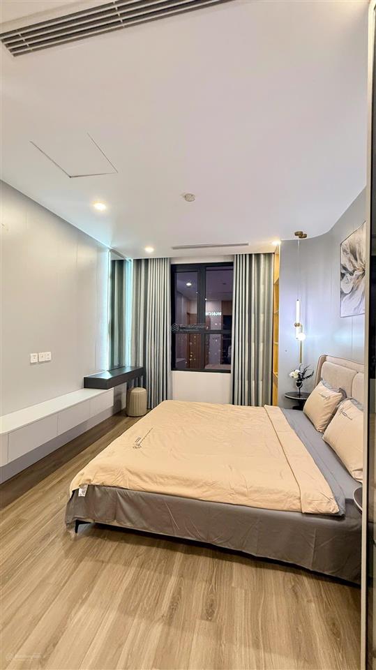 Bán căn hộ chung cư the zei 2,3,4 pn và duplex giá từ 9,5 tỷ đến 13 tỷ sẵn sổ,có hỗ trợ bank 70% .