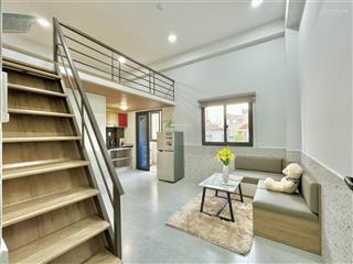 Duplex mới xây bancol máy giặt ngay sân bay tân bình