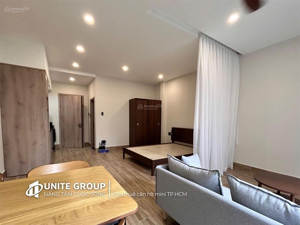 Penhouse 1pn full nội thất ban công thoáng ở liền ngay tân bình