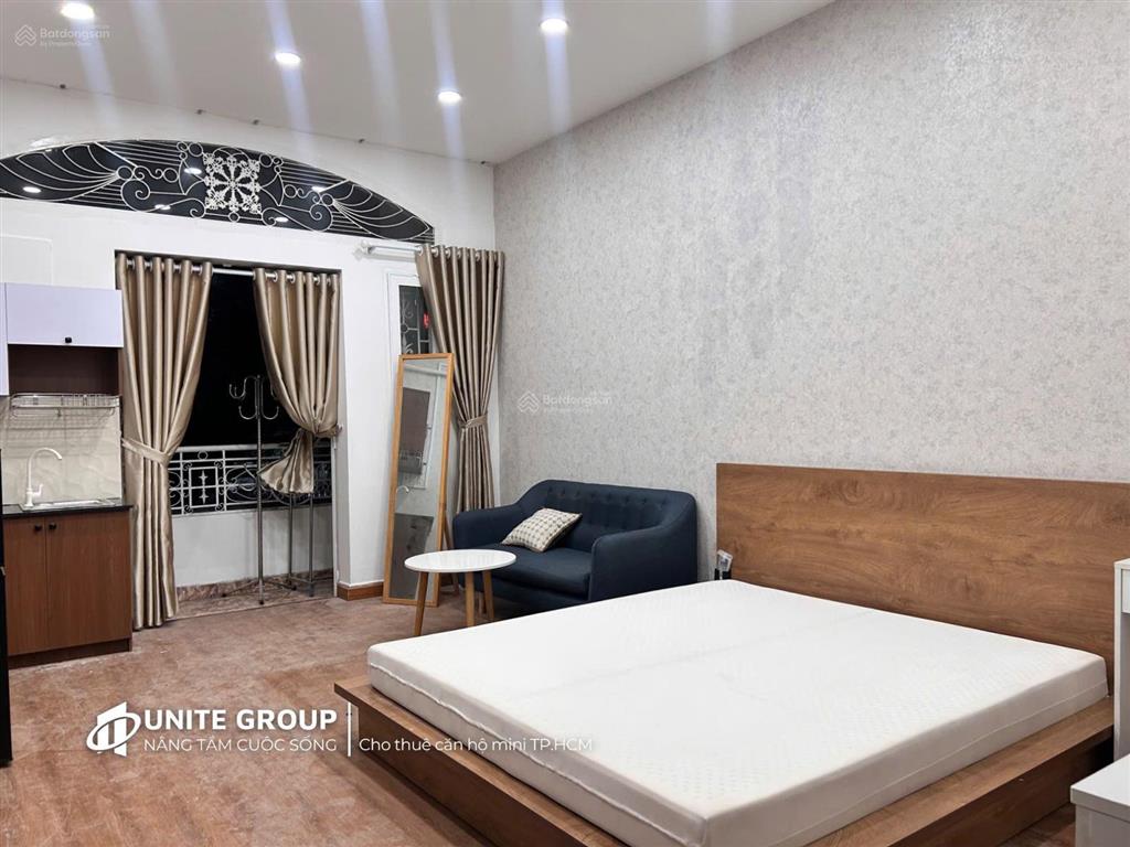 Cho thuê 1pn ở liền bancol máy giặt riêng ngay sân bay tân sơn nhất