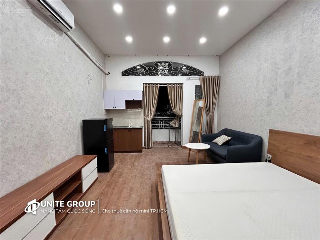 Cho thuê 1pn ở liền bancol máy giặt riêng ngay sân bay tân sơn nhất