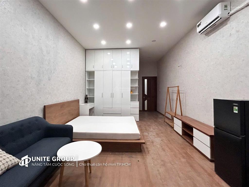 Cho thuê 1pn ở liền bancol máy giặt riêng ngay sân bay tân sơn nhất