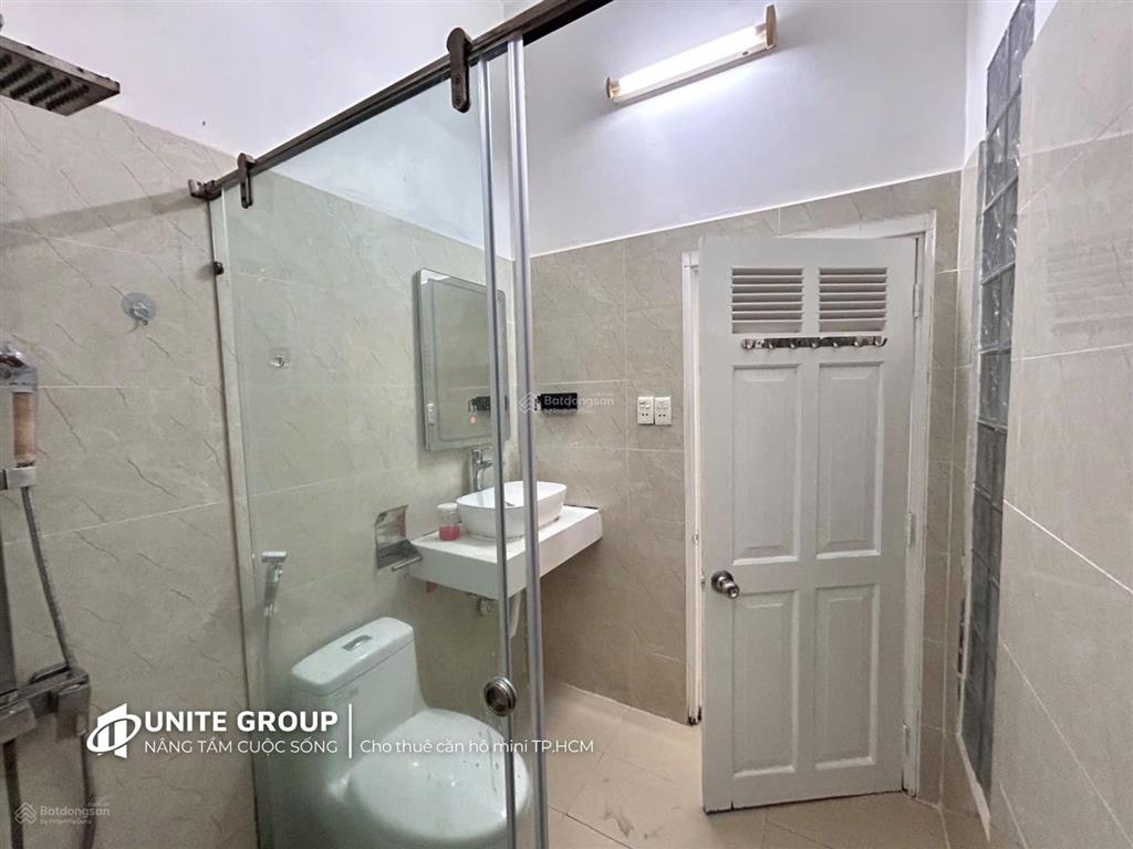 Cho thuê 1pn ở liền bancol máy giặt riêng ngay sân bay tân sơn nhất