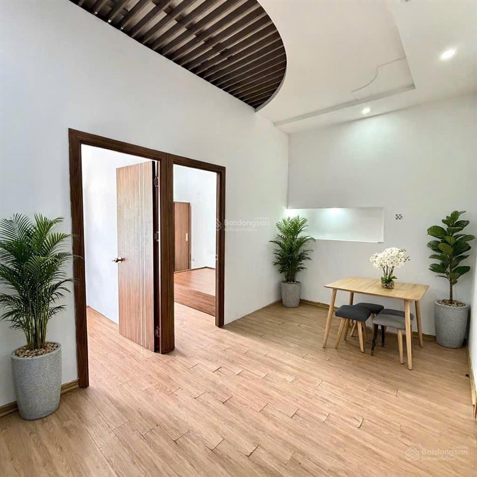 Căn hộ 2 phòng ngủ hiện đại cho thuê quận tân bình gần sân bay