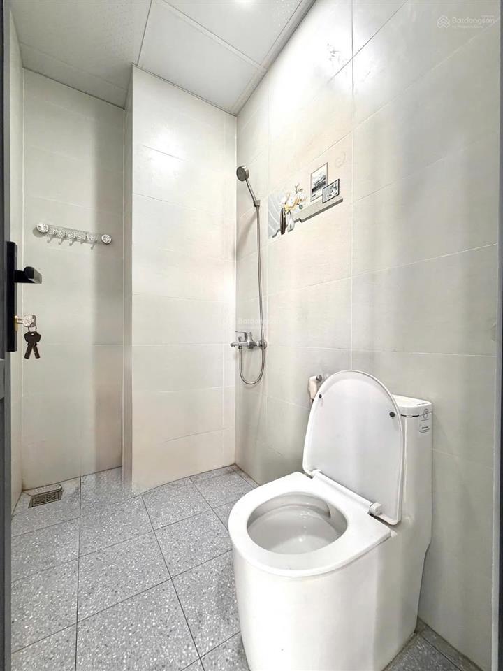 Căn hộ 2 phòng ngủ hiện đại cho thuê quận tân bình gần sân bay