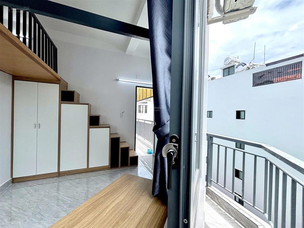 Cho thuê duplex bancol mới keng ngay sân bay tân bình