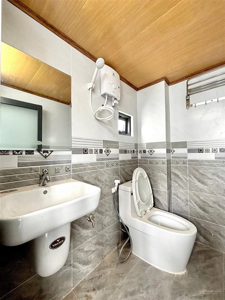 Cho thuê duplex bancol mới keng ngay sân bay tân bình