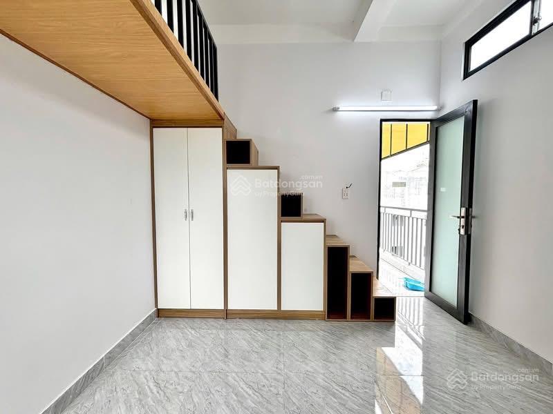 Cho thuê duplex bancol mới keng ngay sân bay tân bình