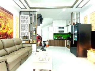 Nhà hẻm xe hơi thông, ngay ngã tư thủ đức, gần trường hoa lư, 79m2, 4 tầng btct, nhỉnh 7 tỷ