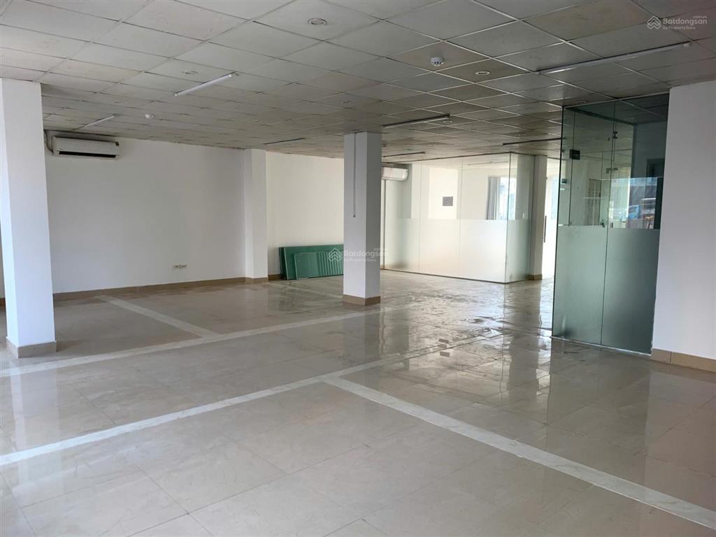 Chính chủ cho thuê văn phòng tại khuất duy tiến, thanh xuân. dt 130m2 giá 27 triệu.  0984 828 ***