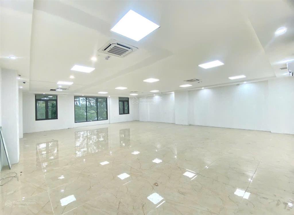 Cho thuê sàn văn phòng tại dịch vọng hậu, cầu giấy. dt 70m² giá 15tr/tháng.  0984 828 ***