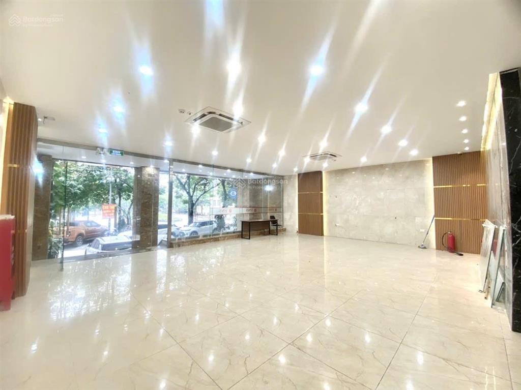 Cho thuê sàn văn phòng tại dịch vọng hậu, cầu giấy. dt 70m² giá 15tr/tháng.  0984 828 ***
