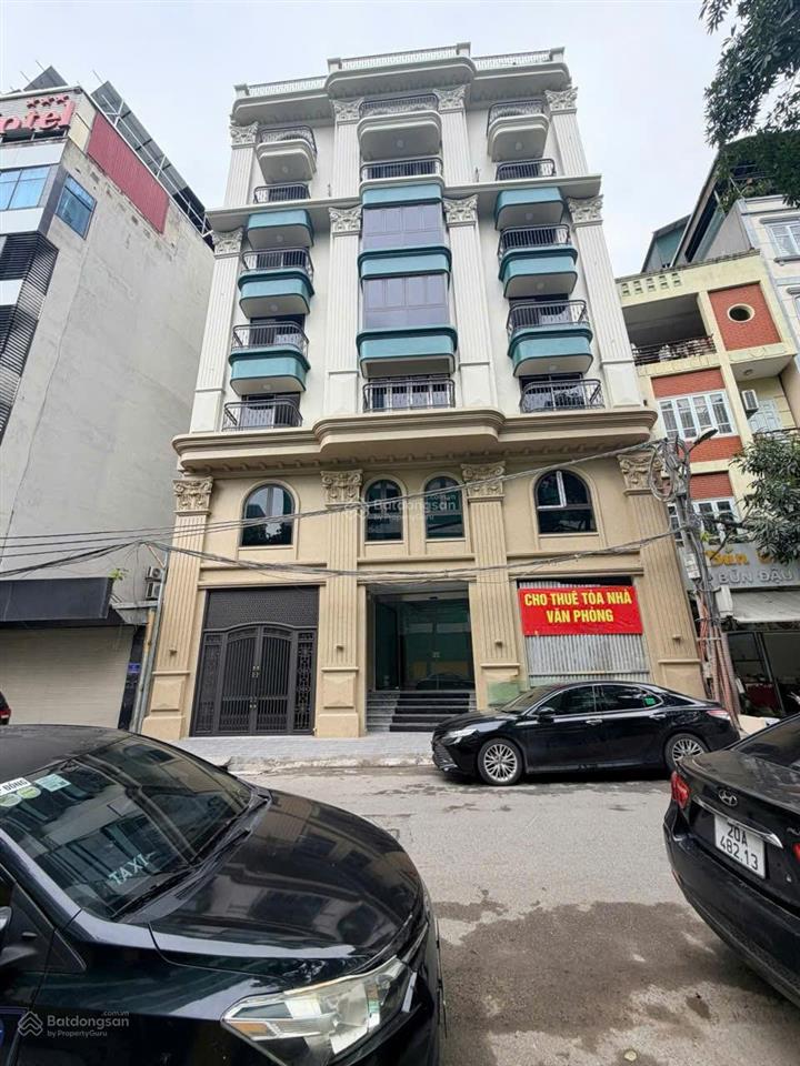 Chính chủ cho thuê mặt sàn văn phòng 120m2 tại mễ trì hạ. giá 32tr/tháng. nhà mới  0984 828 ***