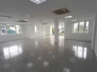 Cho thuê vp 80m2 giá 23.5tr/tháng tại ngõ 45 trần thái tông, cầu giấy. có thang máy, có hầm để xe