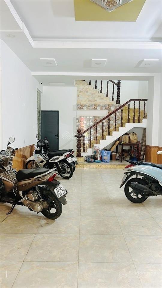 Mặt tiền siêu vip đường bình lợi, 110m2, 5x22m, 4t, qua nơ trang long vào quận 1, 2 3, phú nhuận